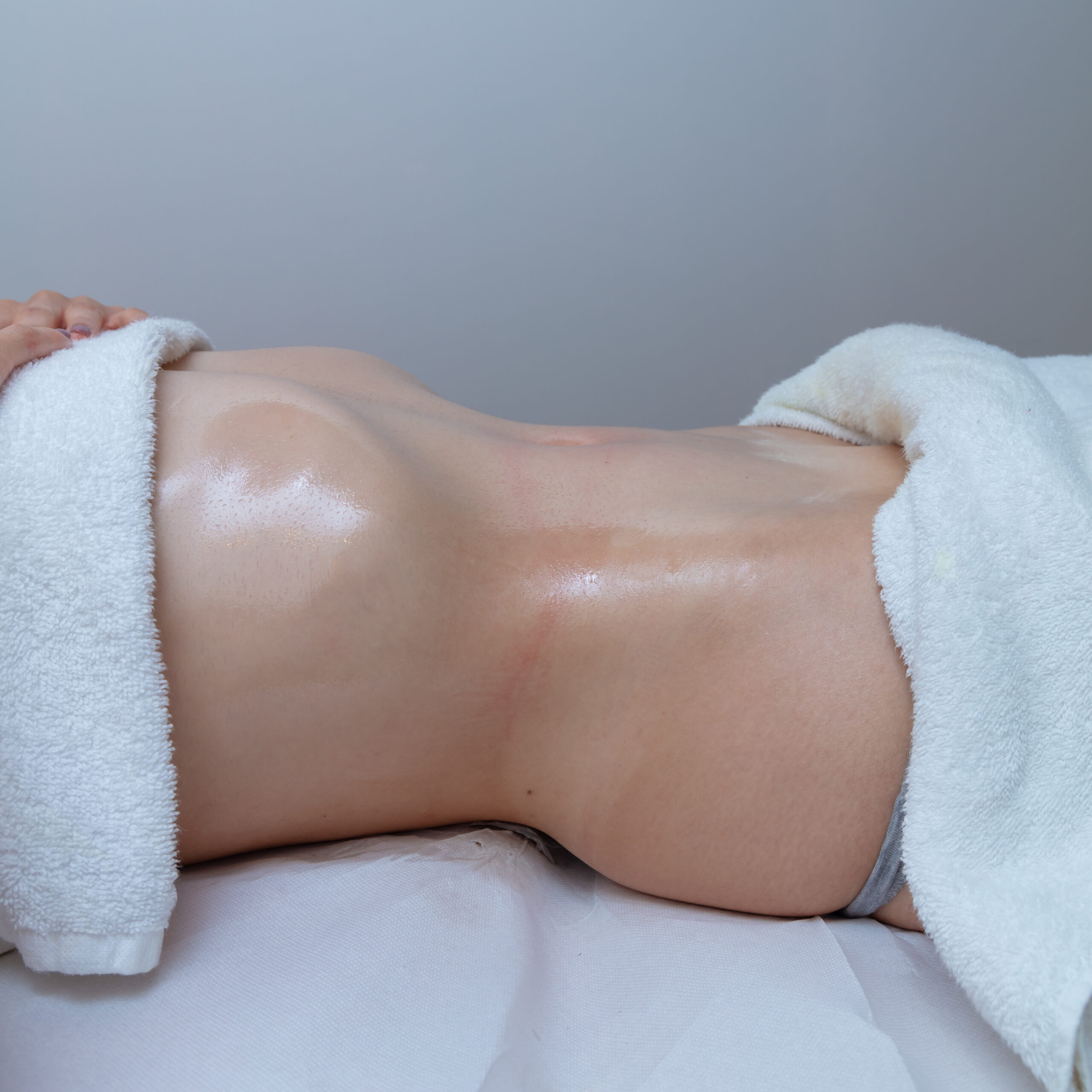 Massaggio rimodellante Verona. Defined Body massage.